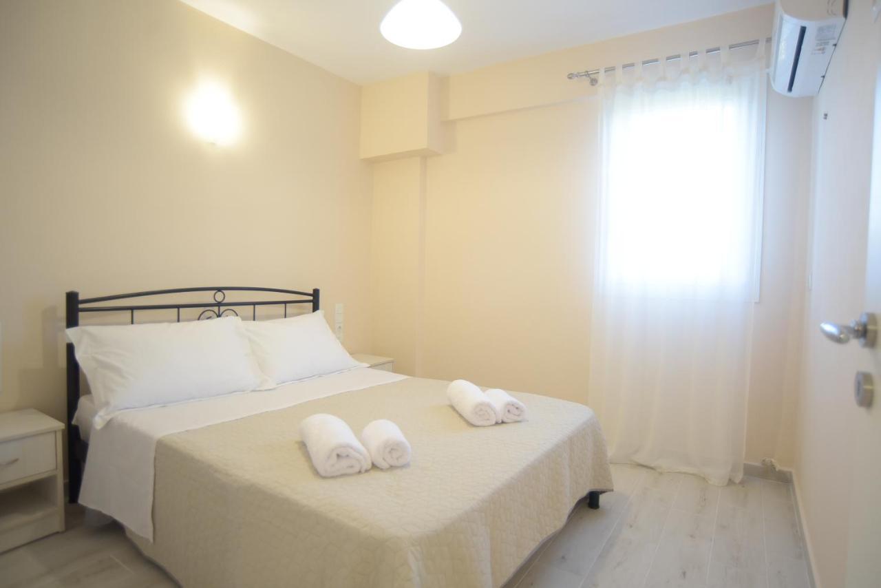 Mistral Apartments Kariótai Eksteriør billede